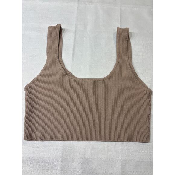 Aritizia cropped knit tank top - Picture 2 of 5
